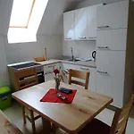 アパート Apartmaji Pri Marodnu