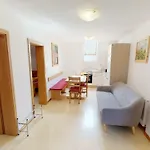 Apartmaji Pri Marodnu アパート ボーヒニ