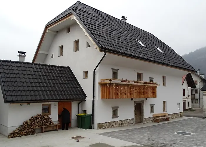 Apartmaji Pri Marodnu * Bohinj