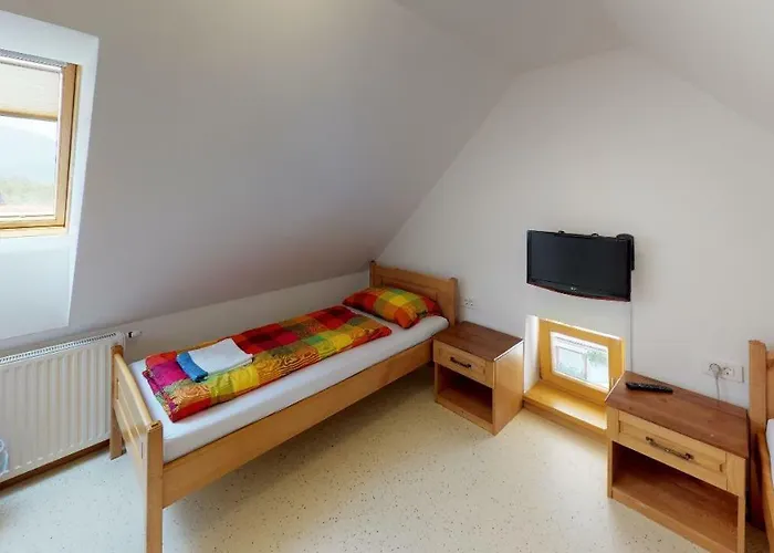 Appartamento Apartmaji Pri Marodnu *