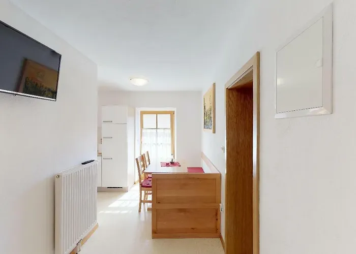 Apartmaji Pri Marodnu Apartma *