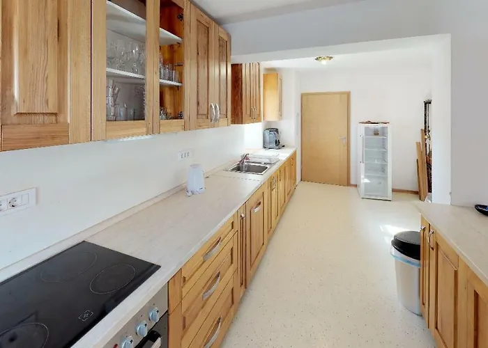 Apartma Apartmaji Pri Marodnu