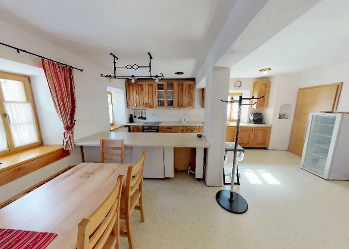 Apartmaji Pri Marodnu