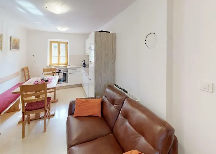 Apartmaji Pri Marodnu