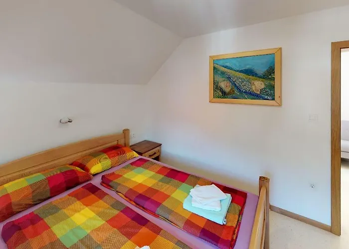 Apartmaji Pri Marodnu Apartma *